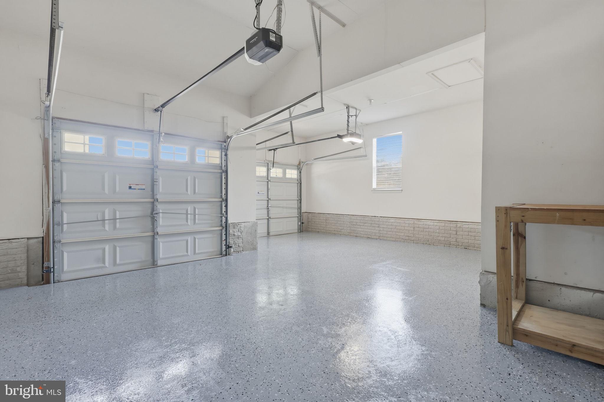 BELMONT LAND BAY - Residential