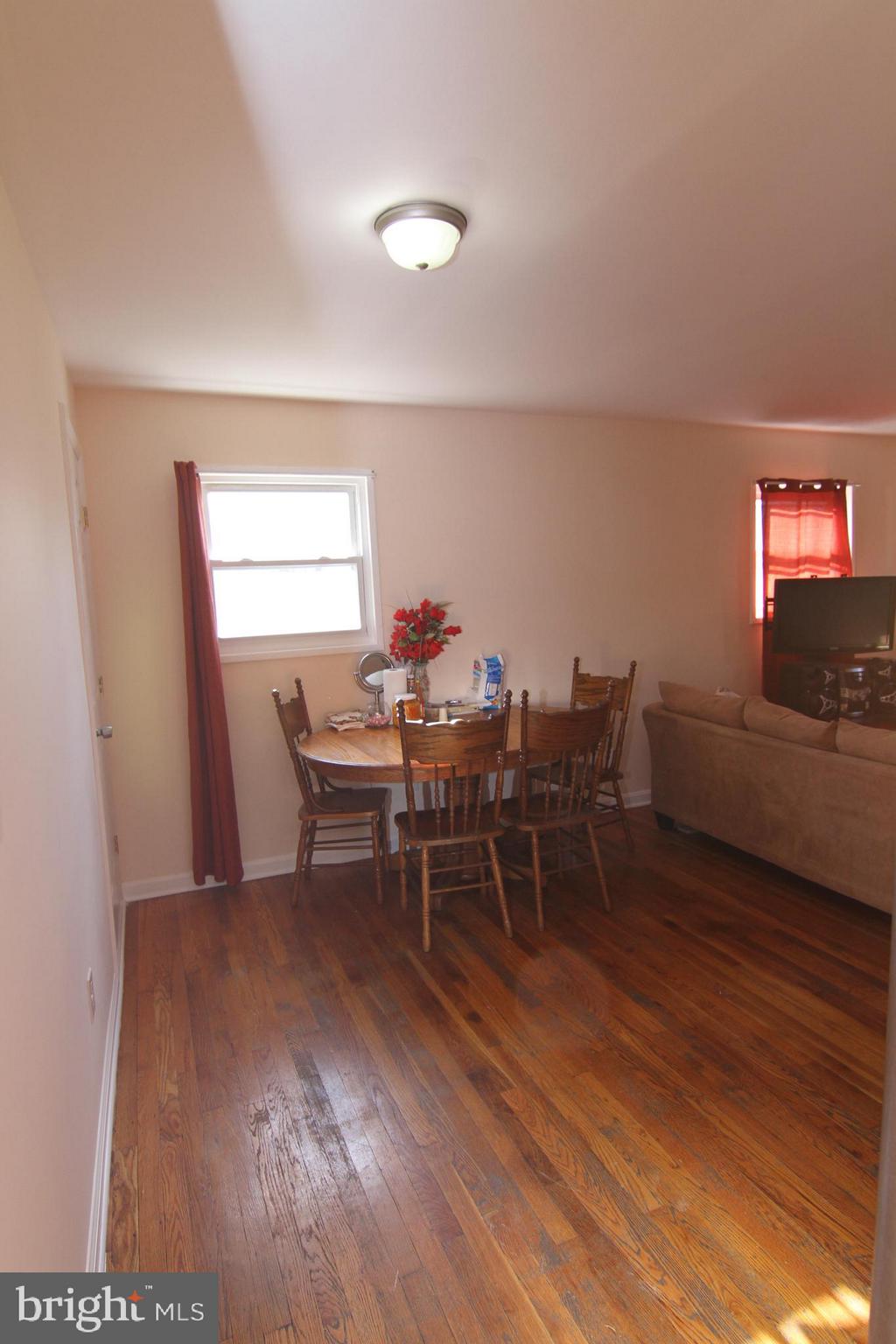 NORTH FORESTVILLE - Residential