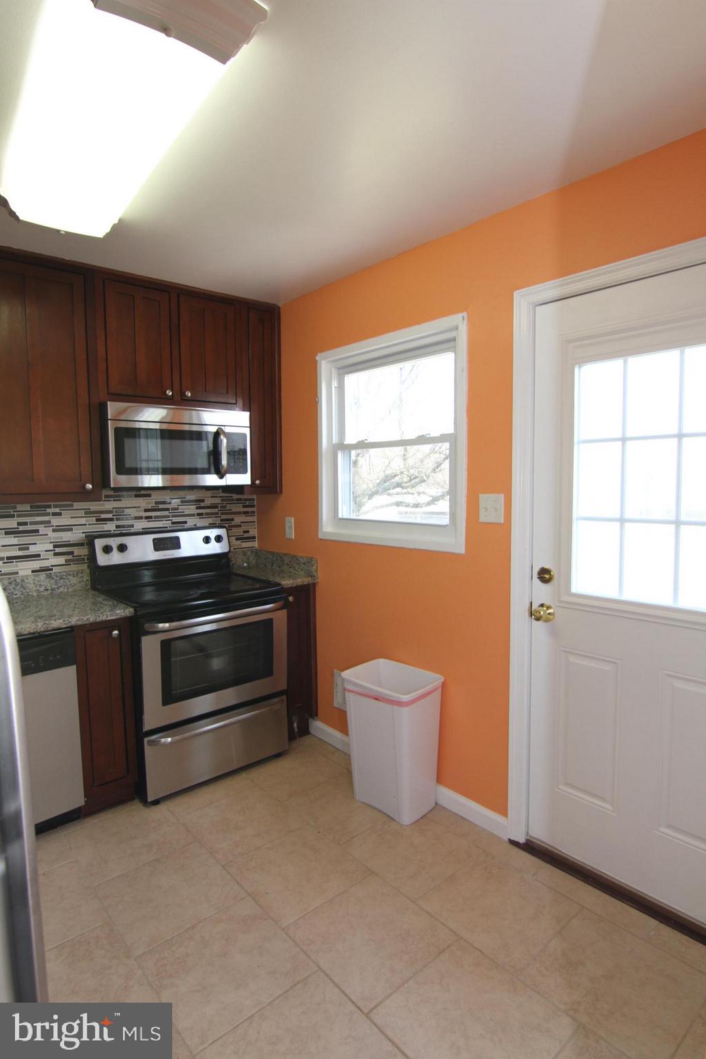 NORTH FORESTVILLE - Residential