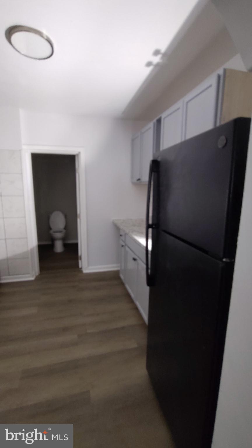 1855 E LIPPINCOTT STREET