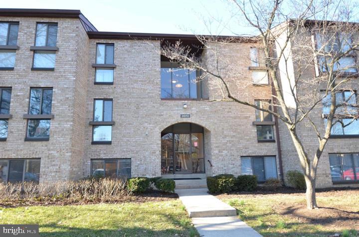 RESTON - Residential Lease