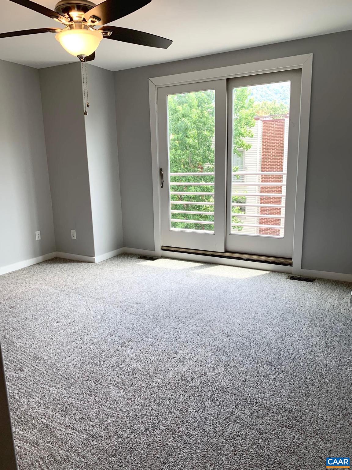 LINDEN TOWN LOFTS - Residential Lease