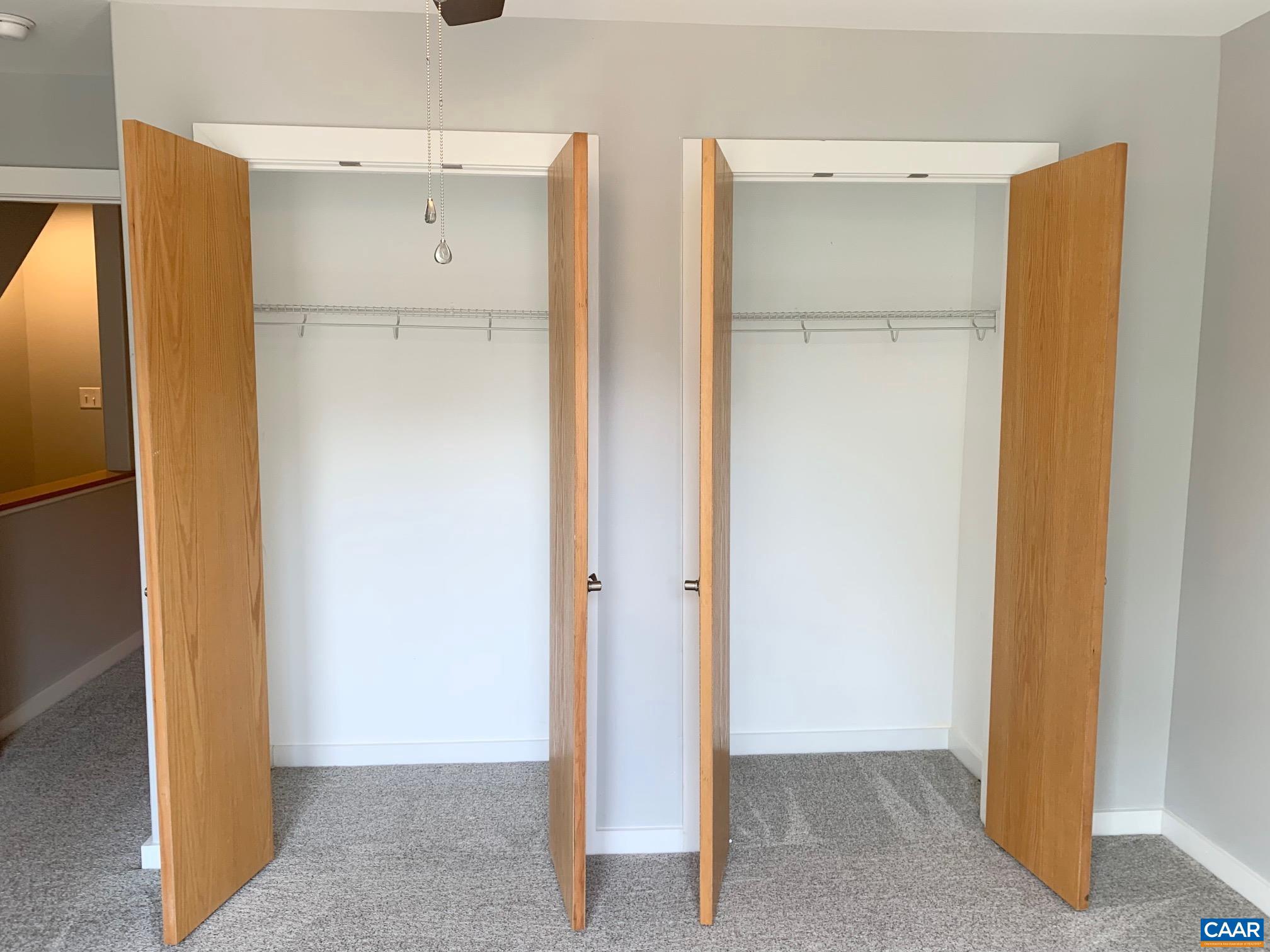 LINDEN TOWN LOFTS - Residential Lease