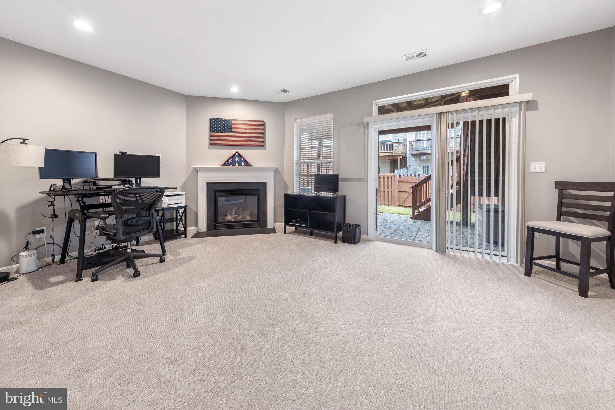 POTOMAC STATION - Residential