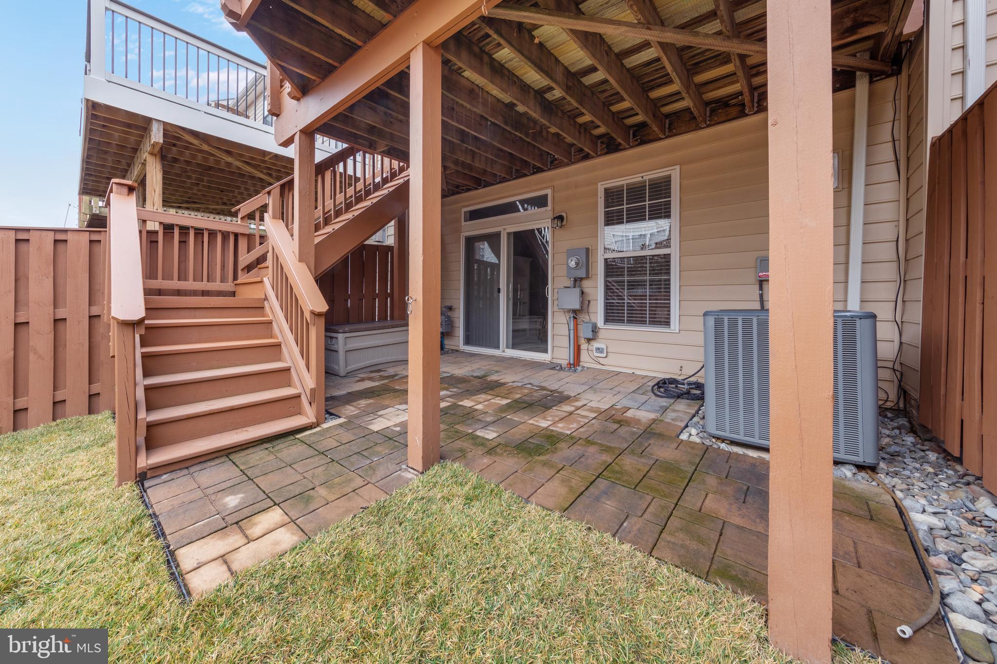 POTOMAC STATION - Residential