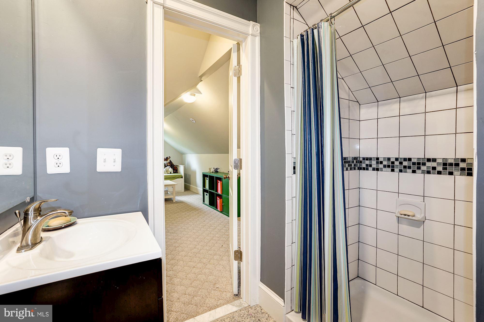 CHERRYDALE - Residential