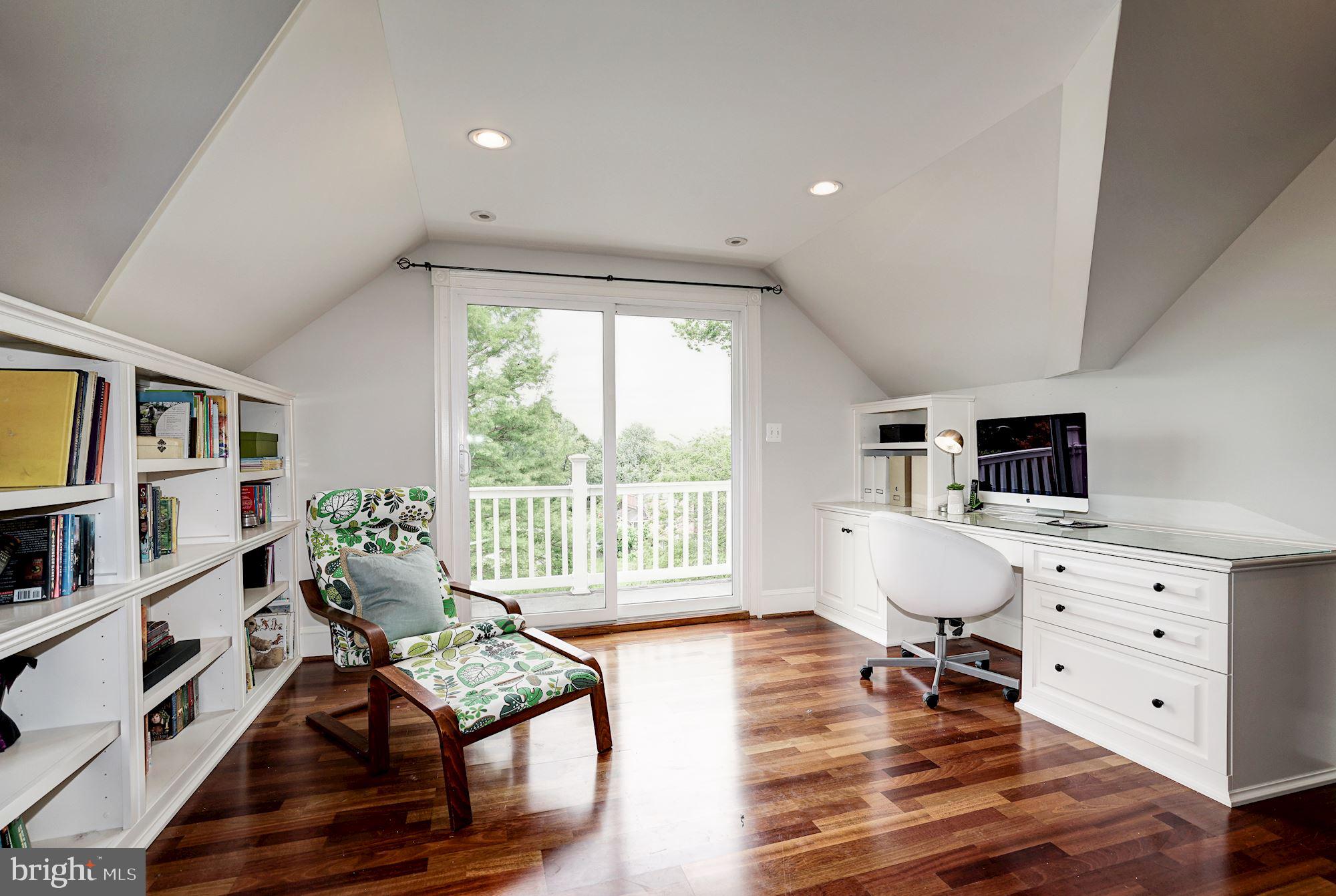 CHERRYDALE - Residential