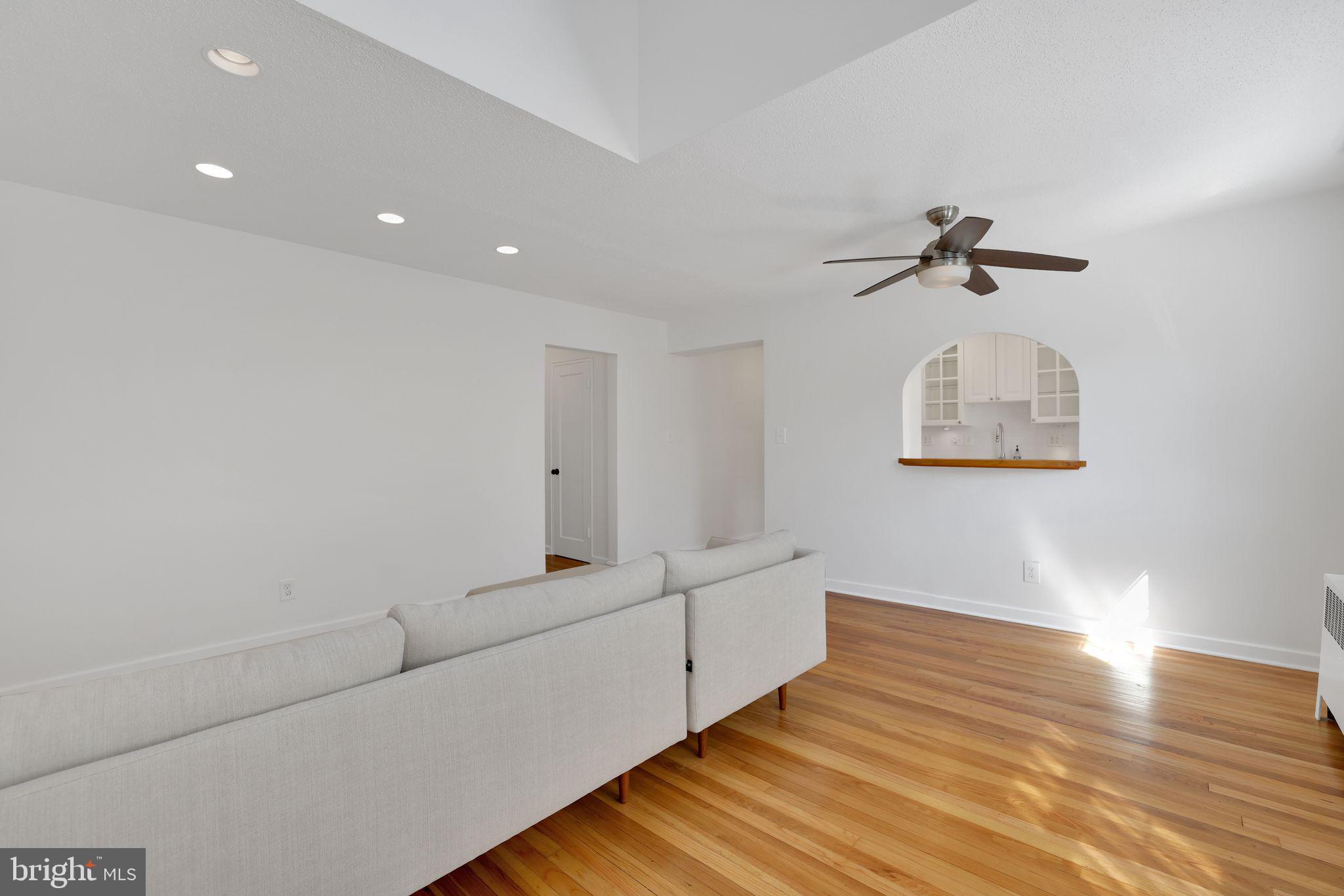 ROCK CREEK VILLAGE CONDOMINIUMS - Residential Lease