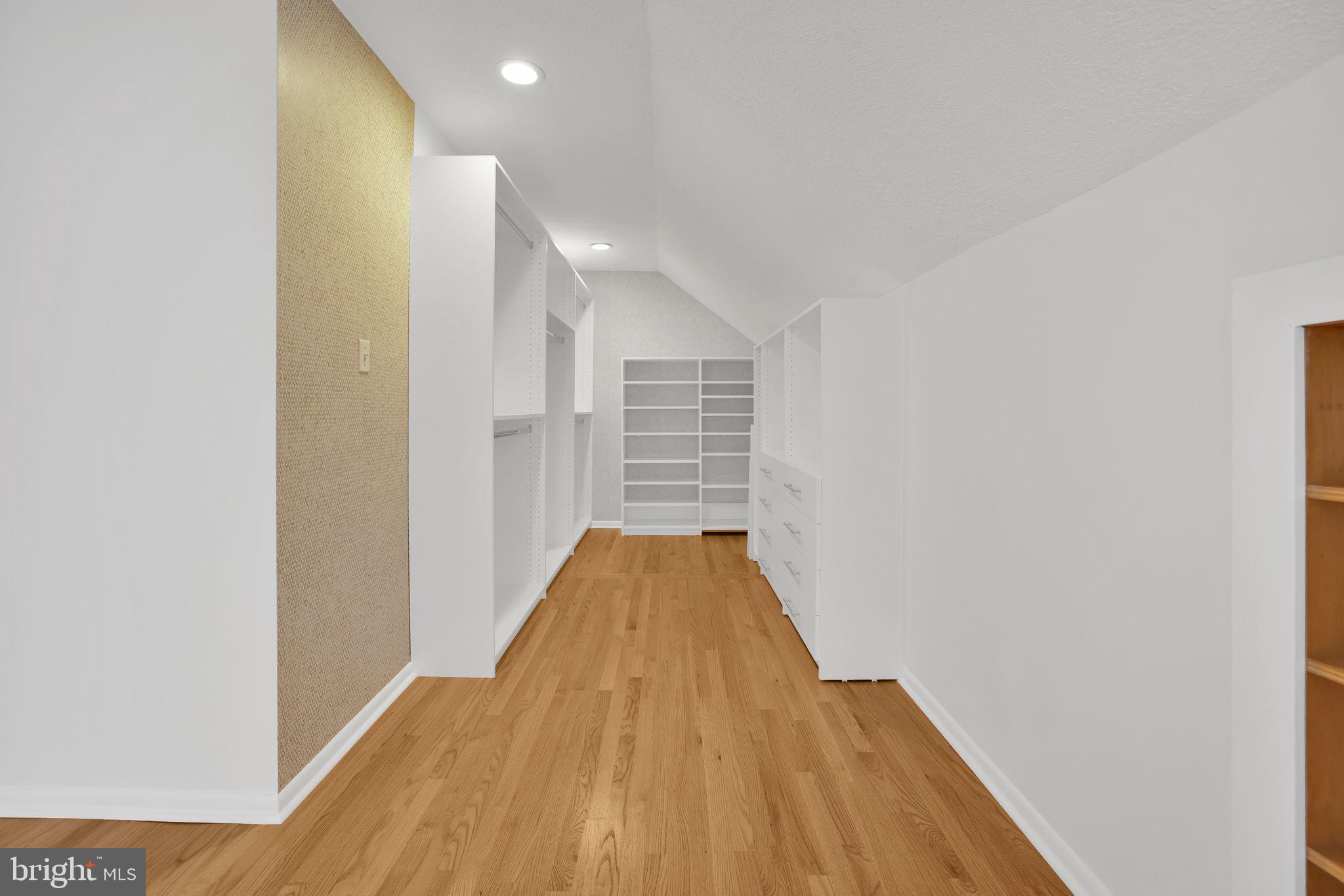 ROCK CREEK VILLAGE CONDOMINIUMS - Residential Lease