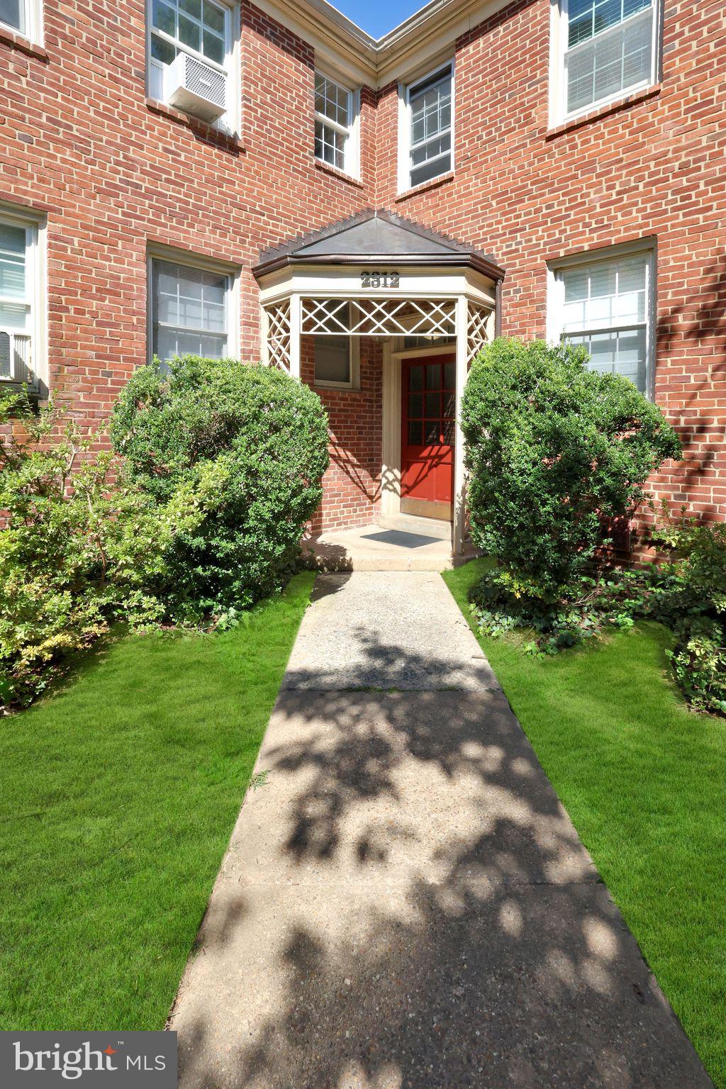 ROCK CREEK VILLAGE CONDOMINIUMS - Residential Lease