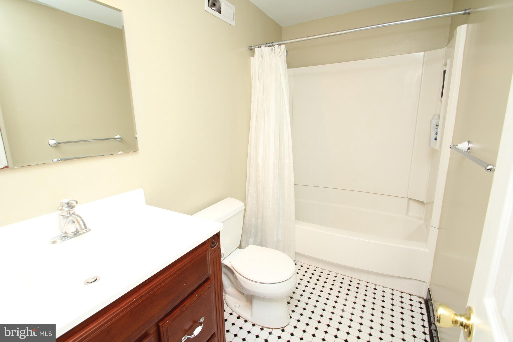 MILL CREEK SOUTH - Residential