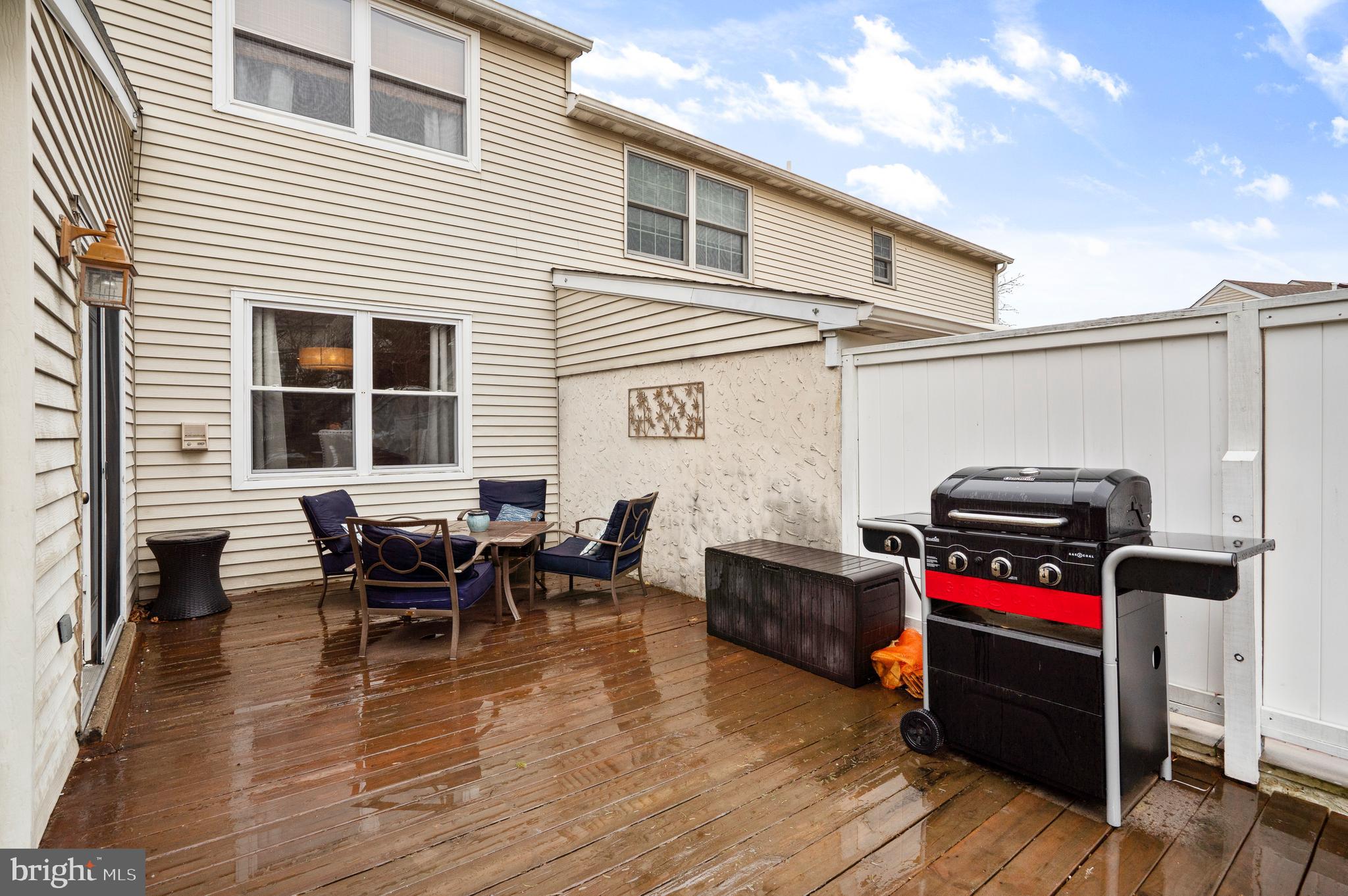 100 ACRE WOODS - Residential