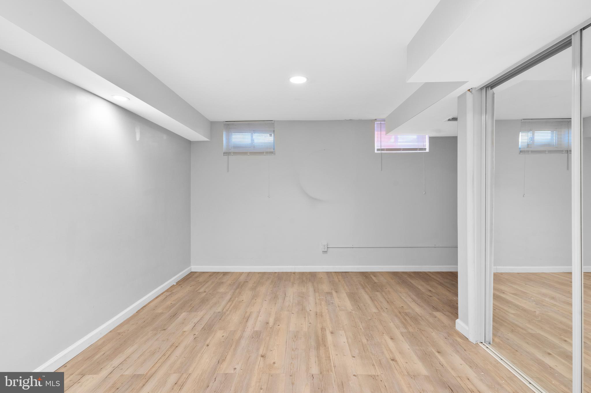 100 ACRE WOODS - Residential