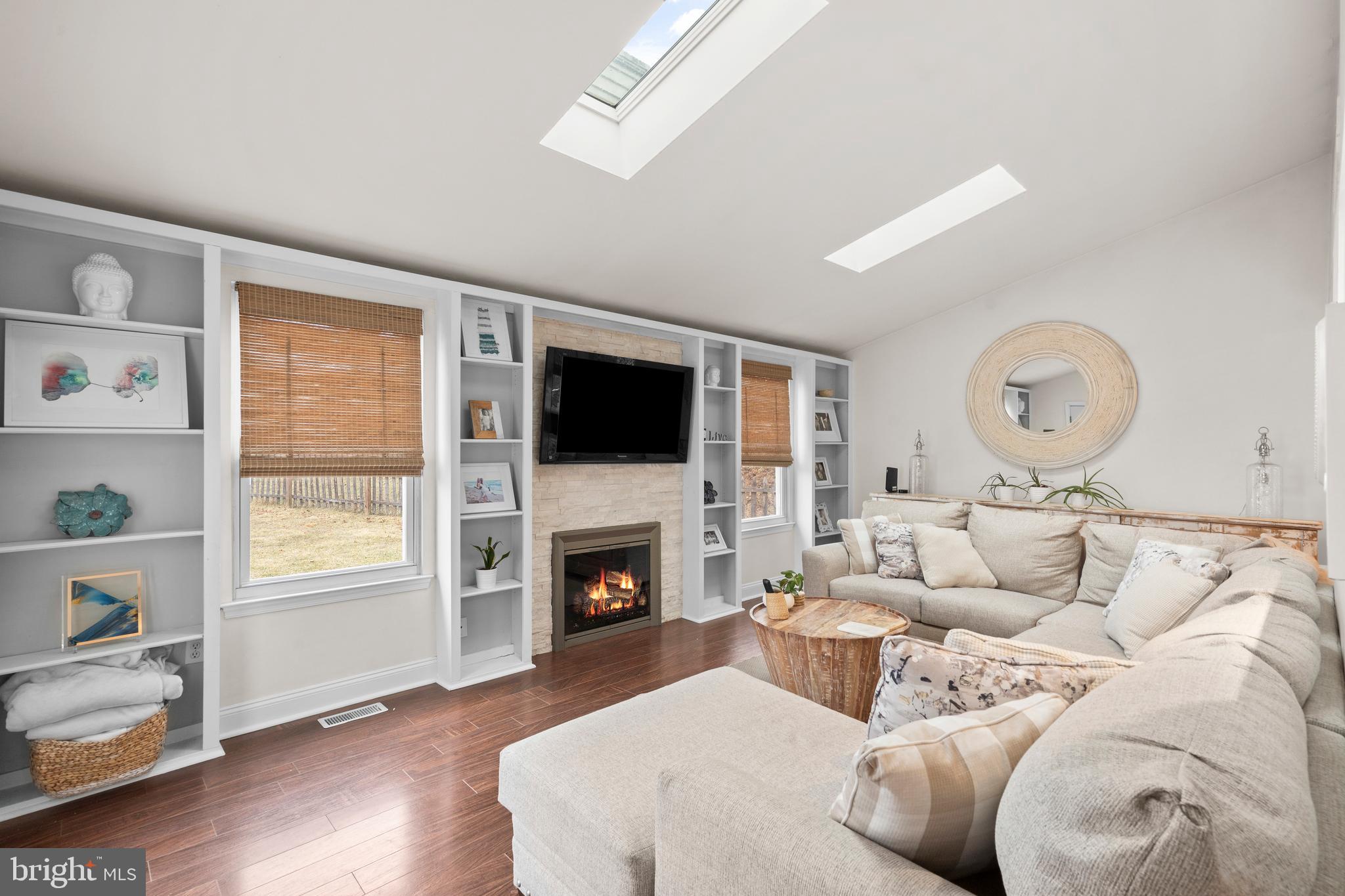 100 ACRE WOODS - Residential