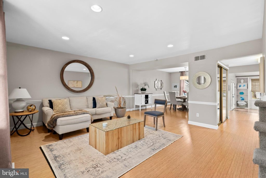 Photo of 105 S Timber Road, SOUTHAMPTON, PA 18966 (MLS # PABU2115714)