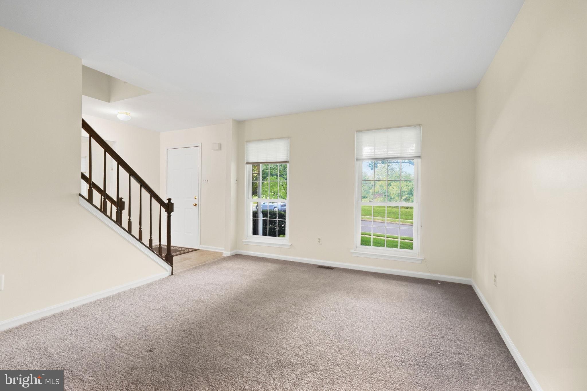 1595 GREGORY DRIVE