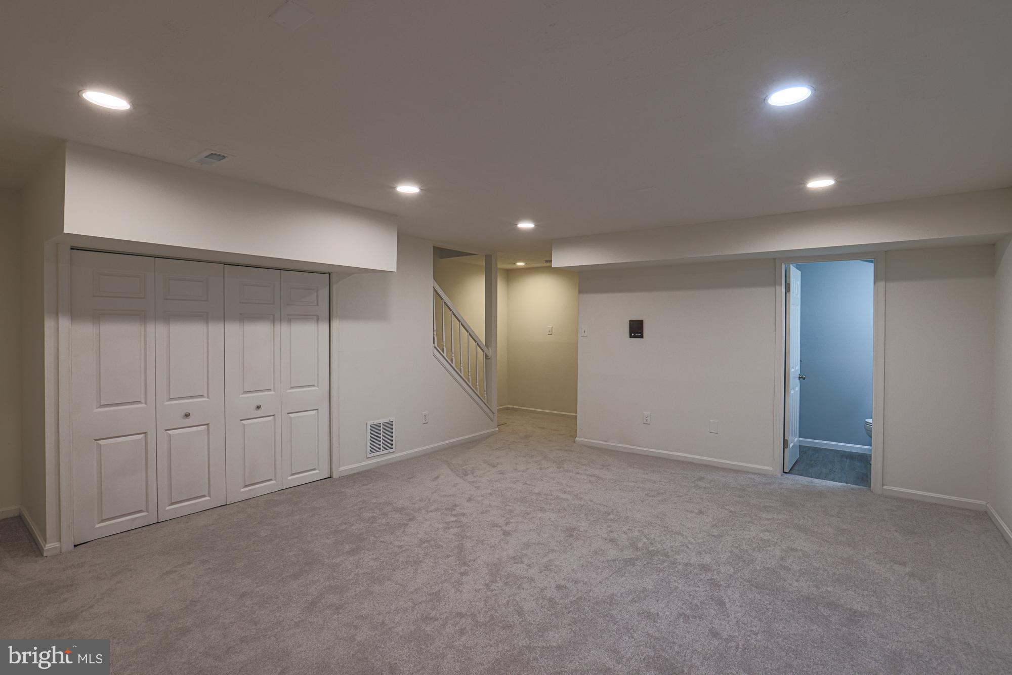 RIDGELYS CHOICE - Residential