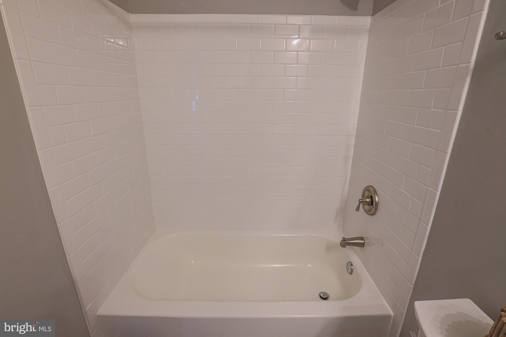 RIDGELYS CHOICE - Residential