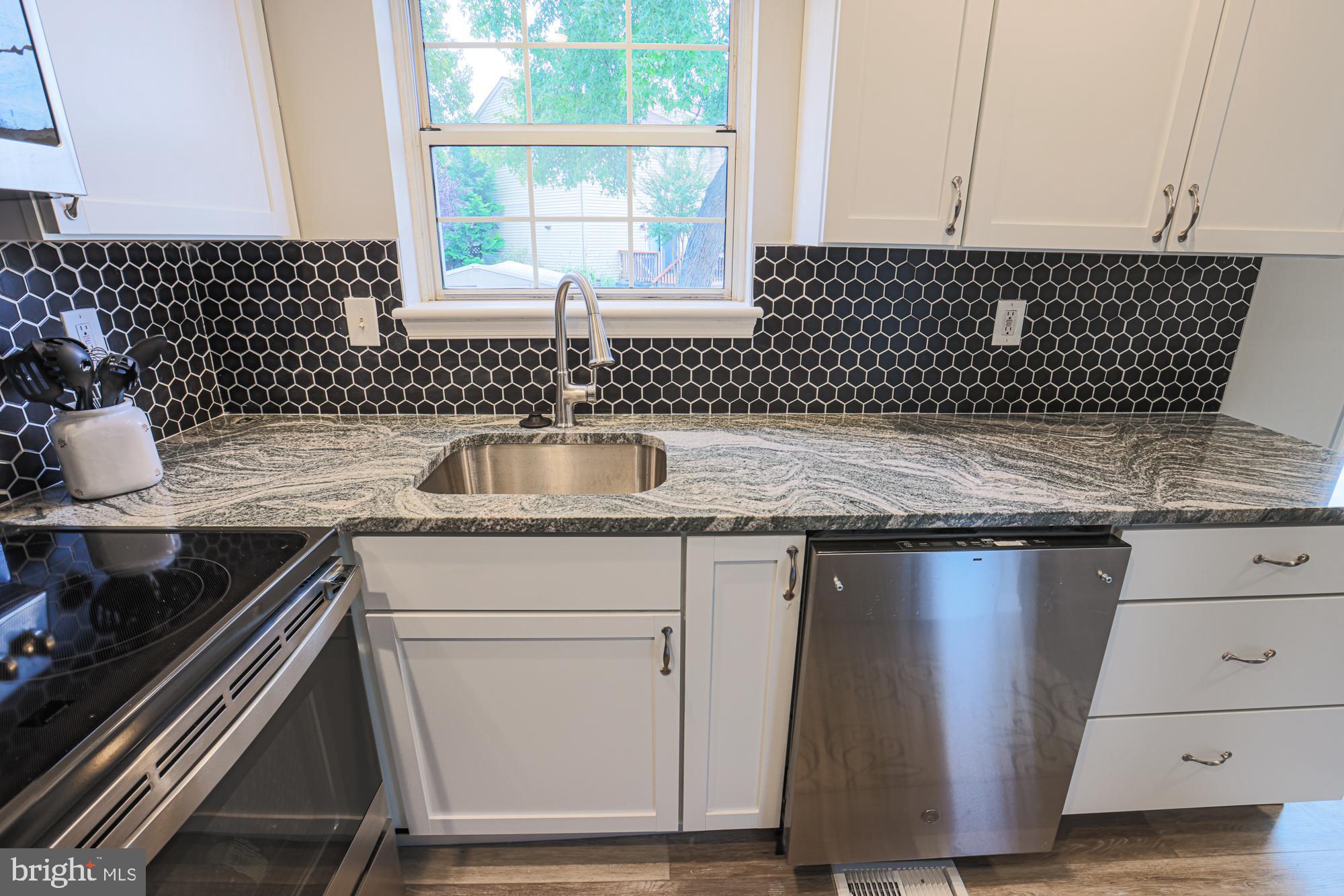 RIDGELYS CHOICE - Residential