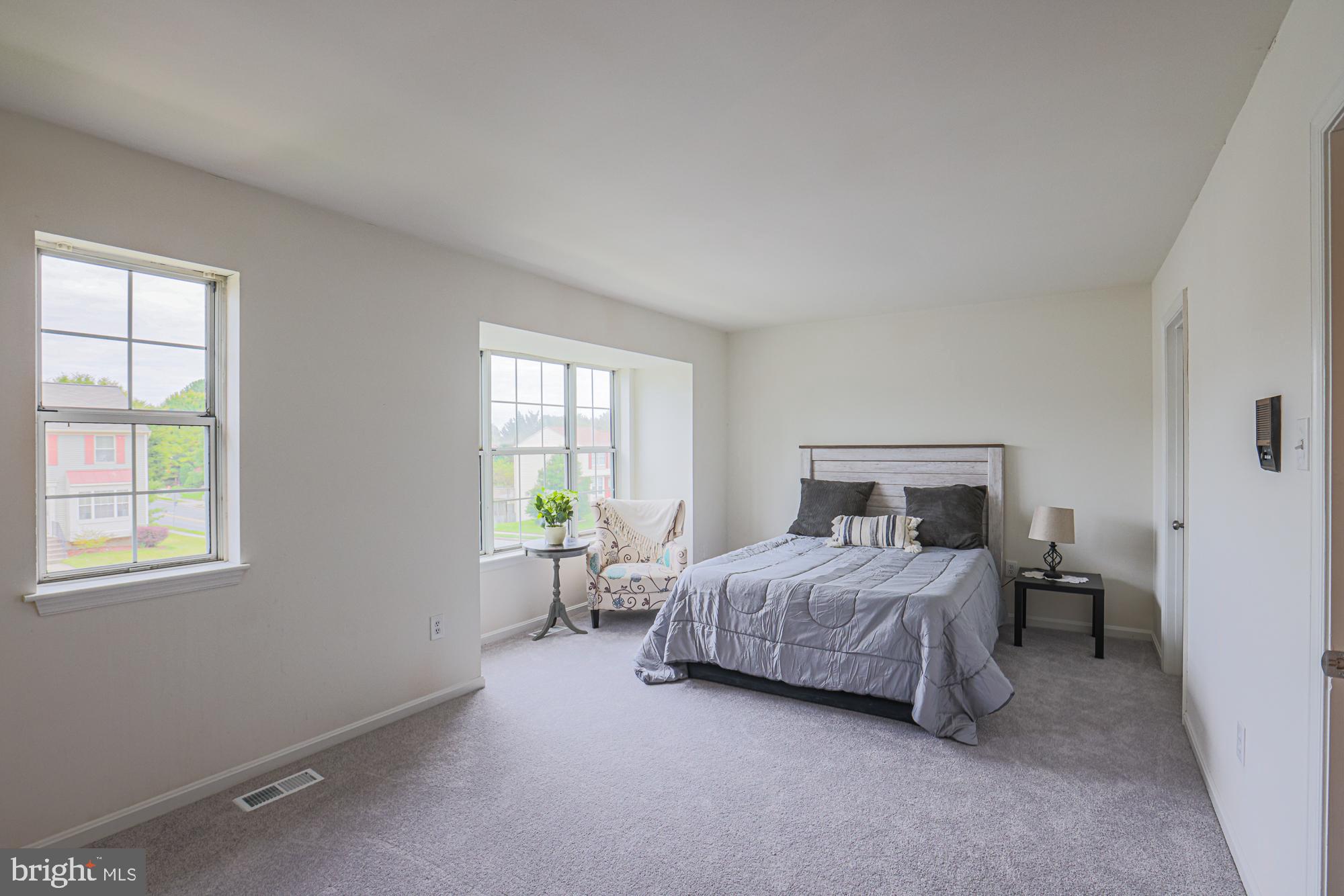 RIDGELYS CHOICE - Residential