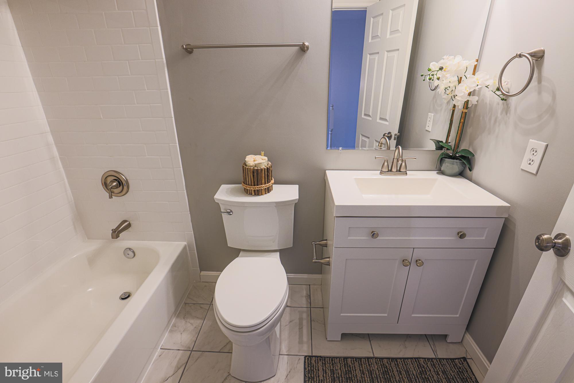 RIDGELYS CHOICE - Residential