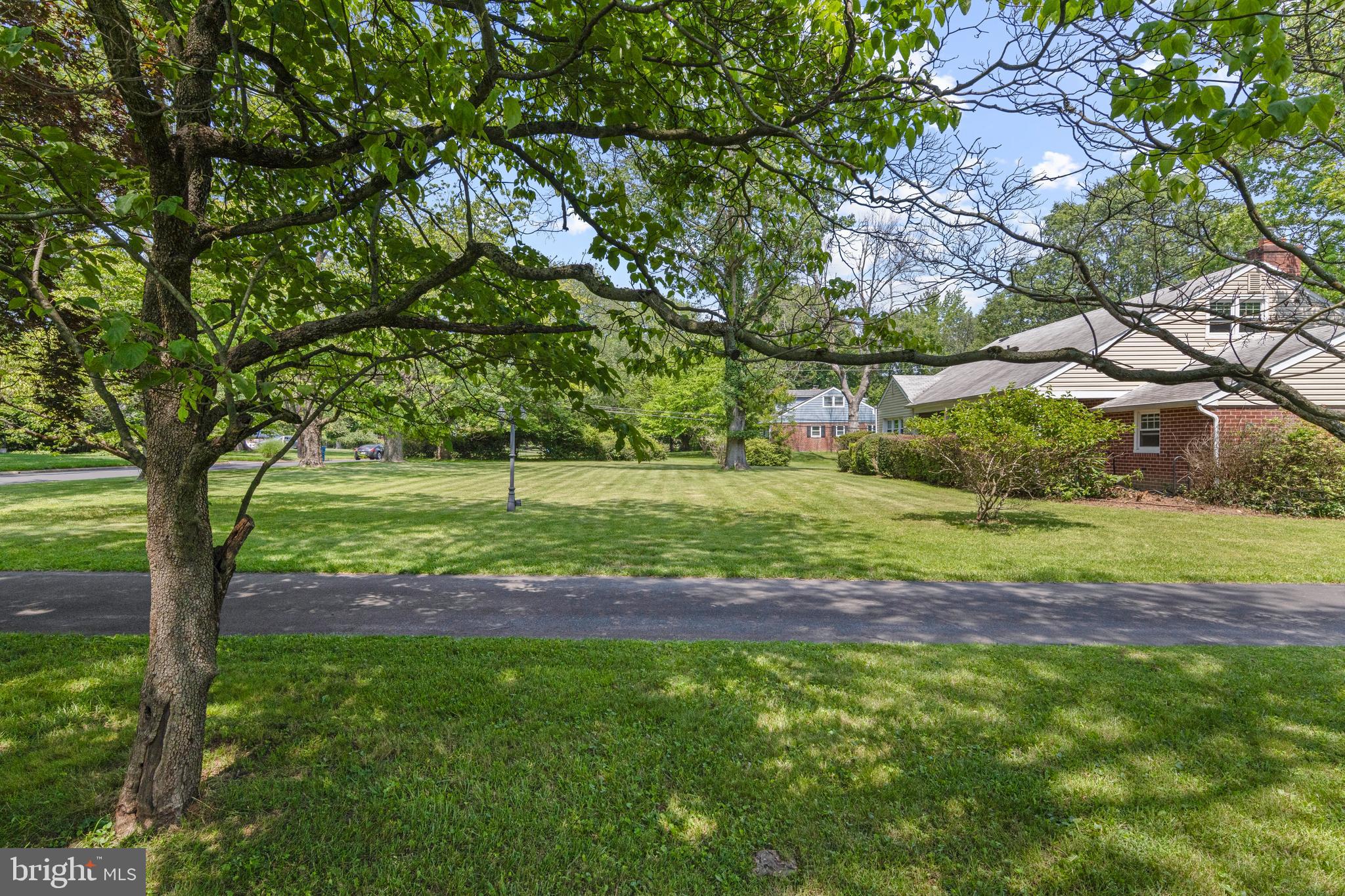 808 JUDIE LANE