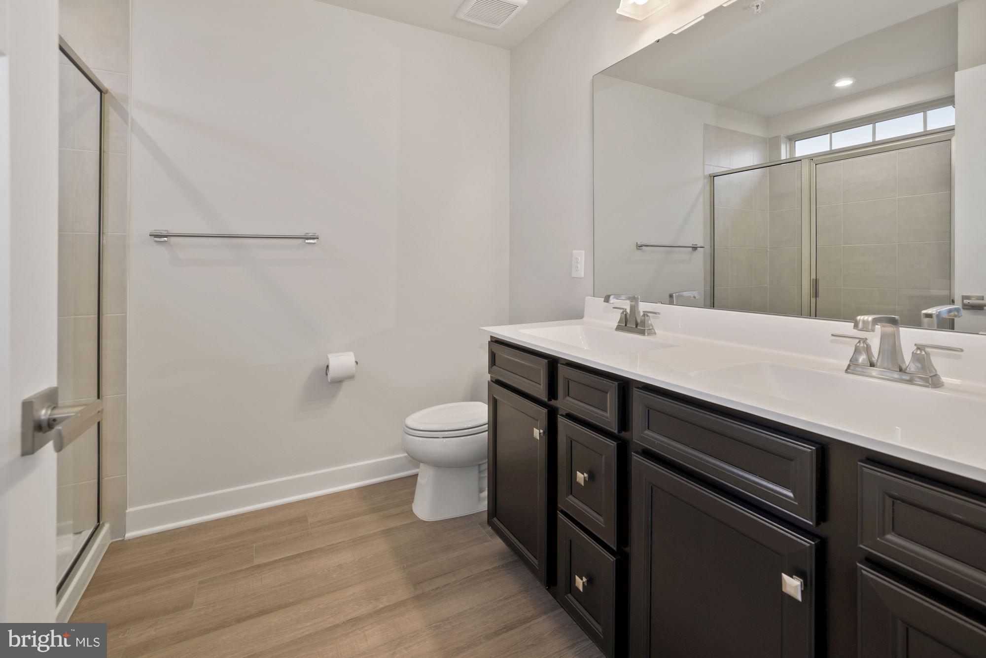 LAKE LINGANORE - Residential Lease