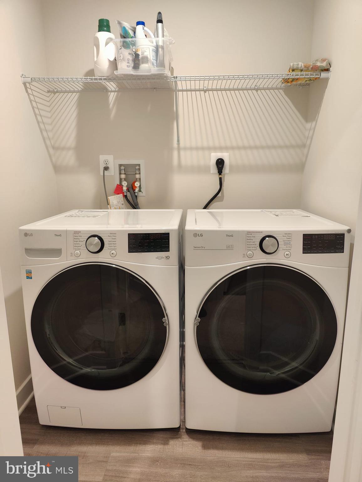 LAKE LINGANORE - Residential Lease