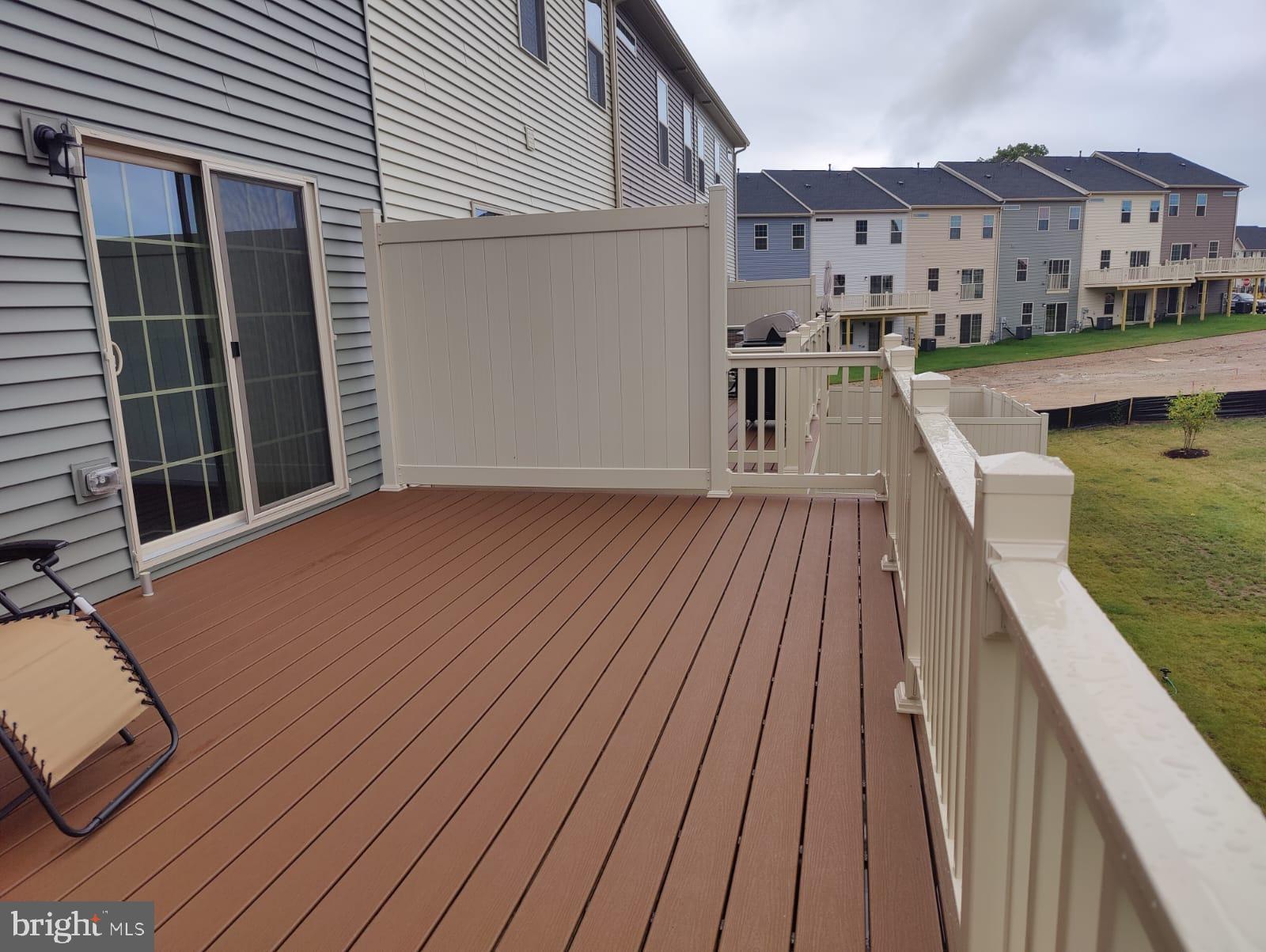 LAKE LINGANORE - Residential Lease