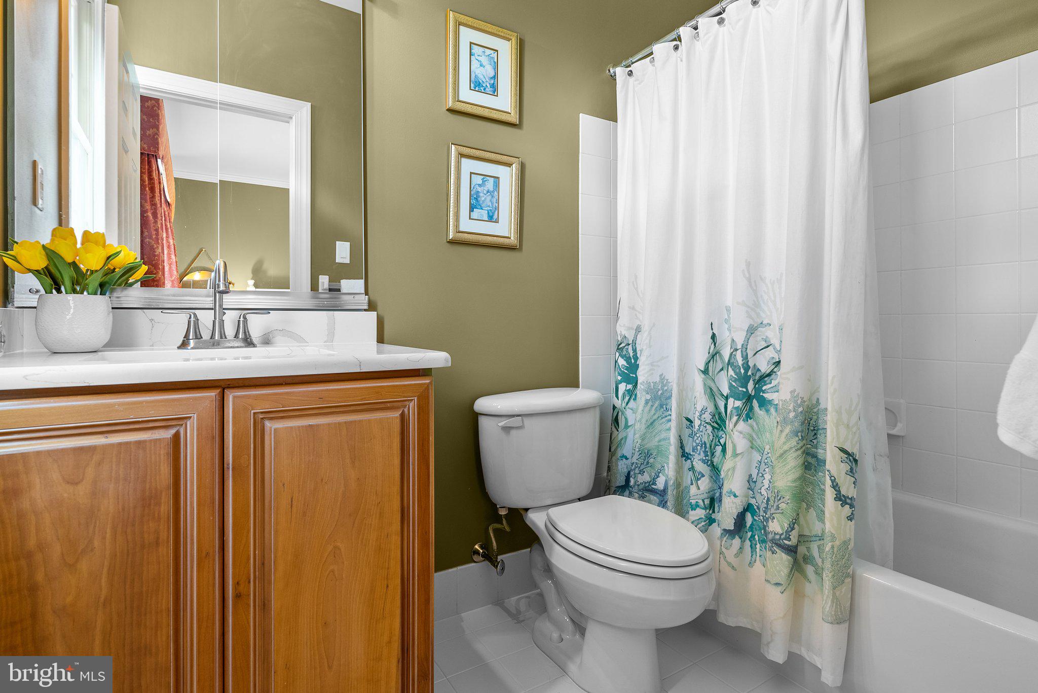 ESTS AT DARK HOLLOW - Residential