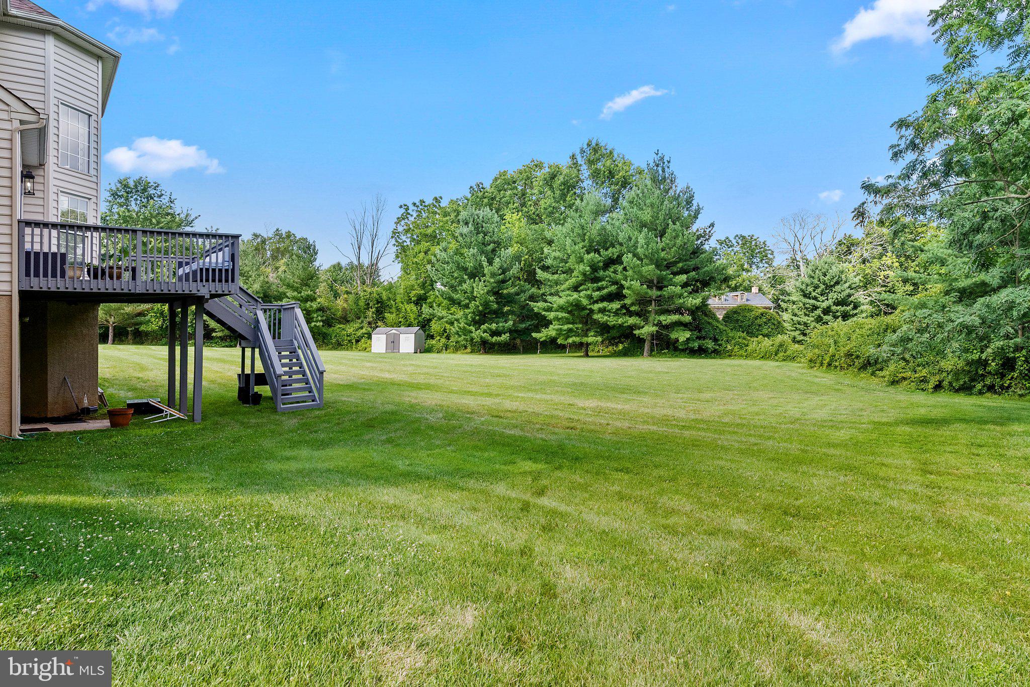 ESTS AT DARK HOLLOW - Residential