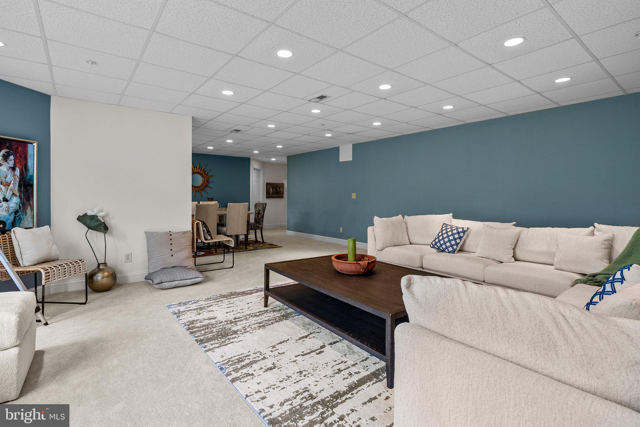 ESTS AT DARK HOLLOW - Residential