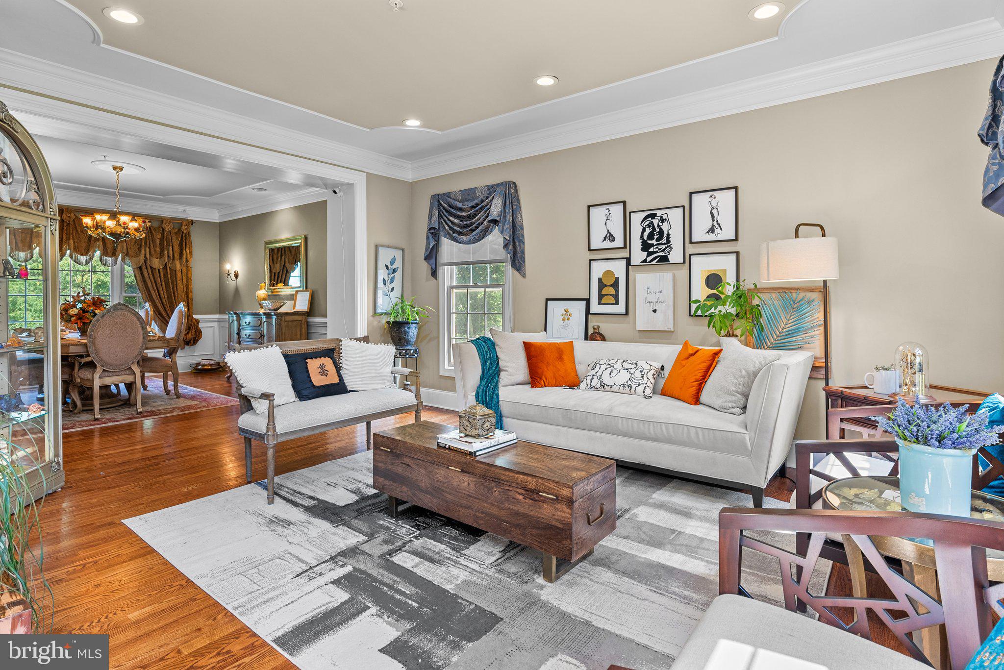 ESTS AT DARK HOLLOW - Residential