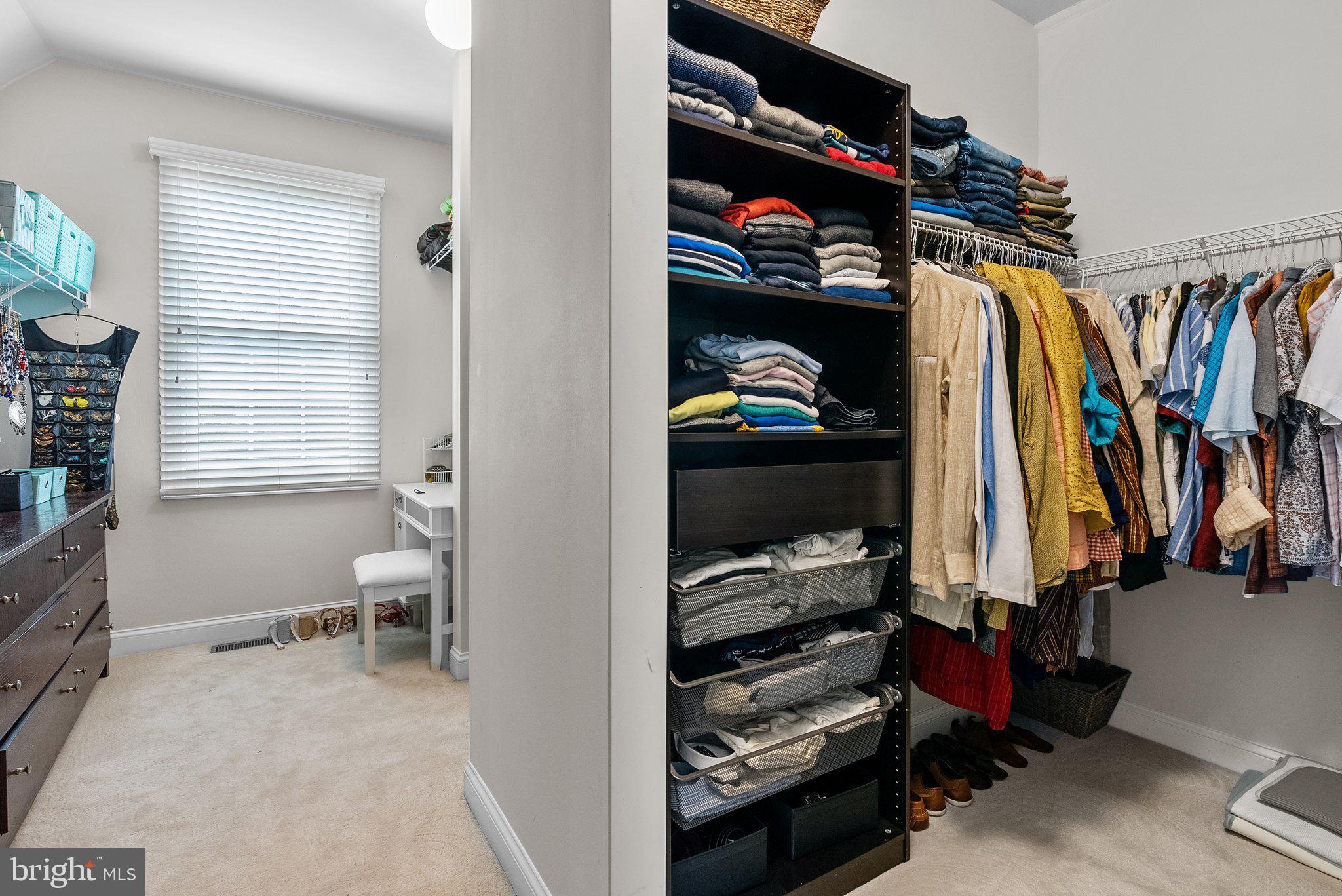 ESTS AT DARK HOLLOW - Residential