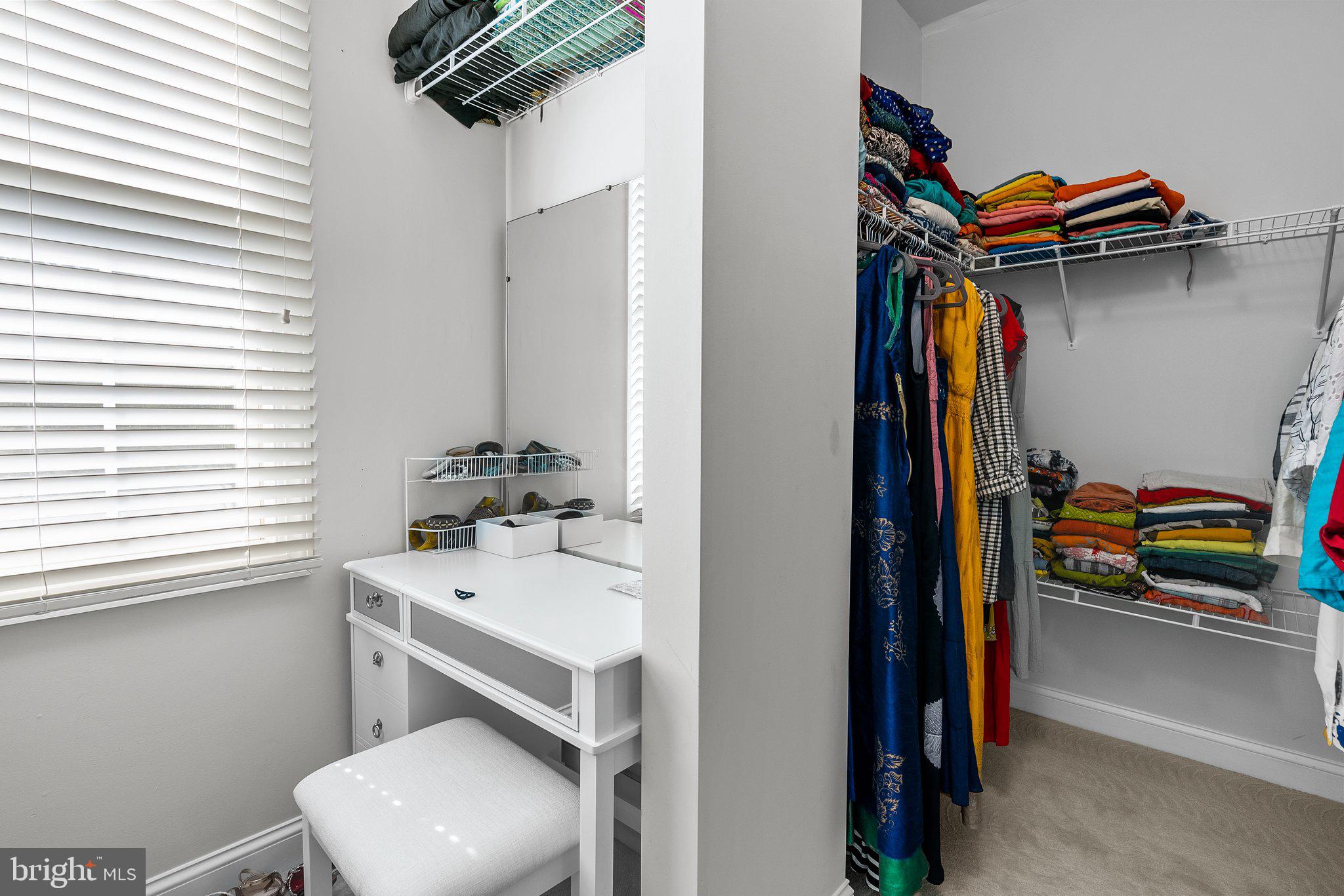 ESTS AT DARK HOLLOW - Residential