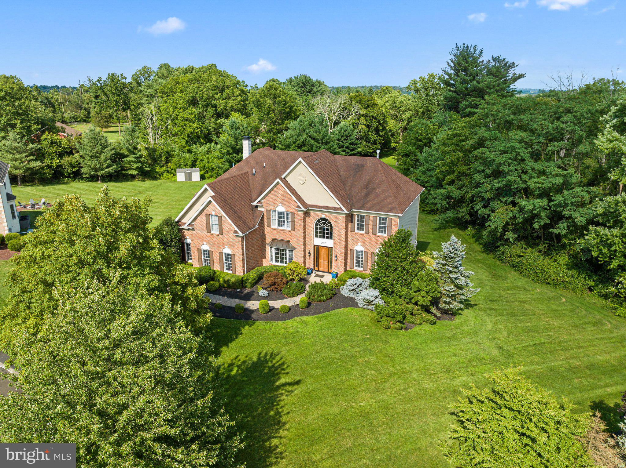 ESTS AT DARK HOLLOW - Residential