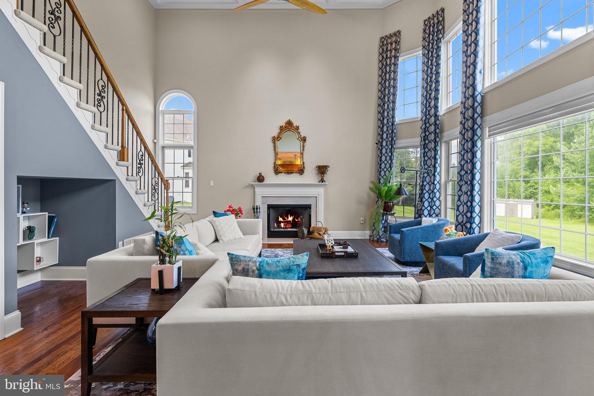 ESTS AT DARK HOLLOW - Residential