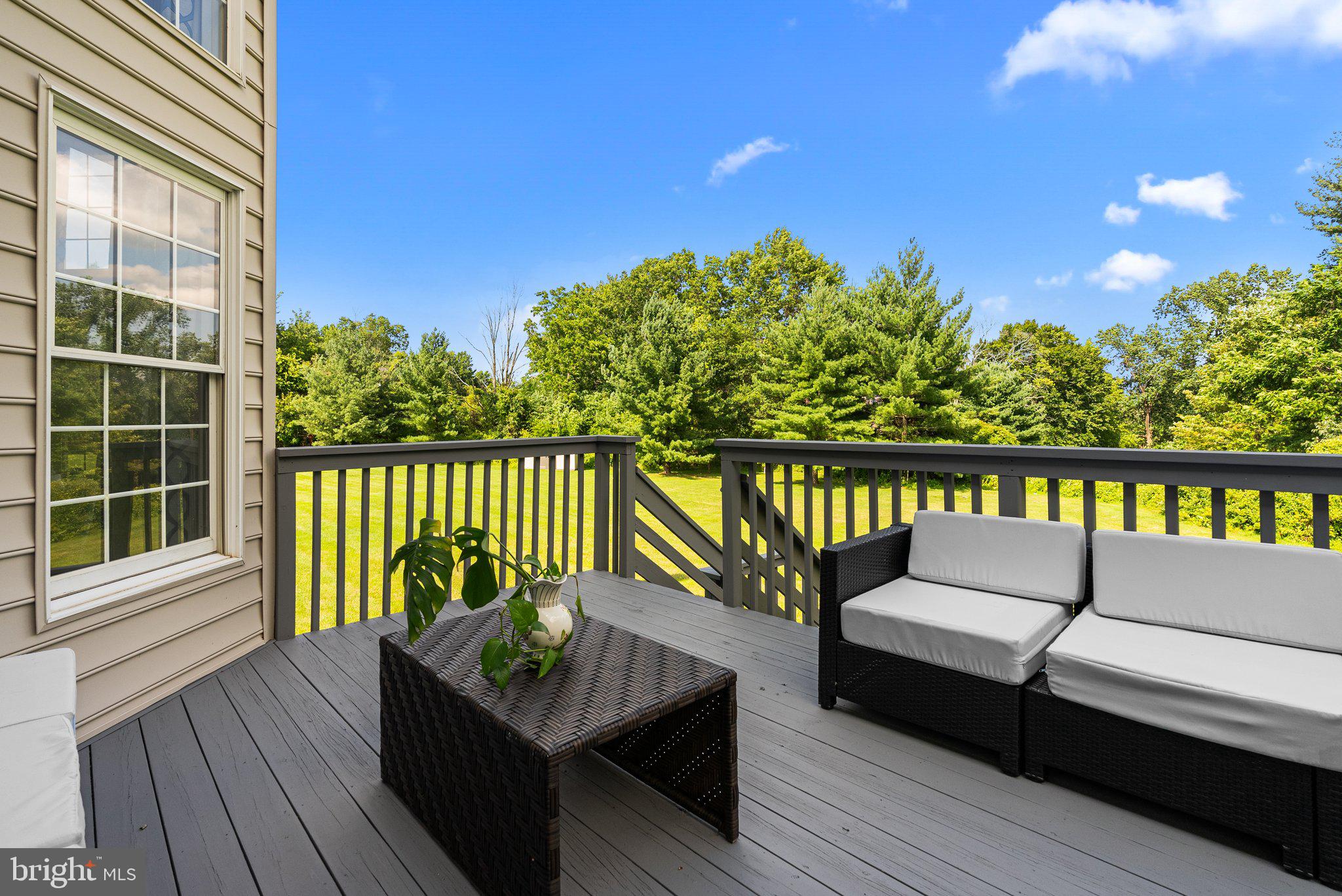 ESTS AT DARK HOLLOW - Residential