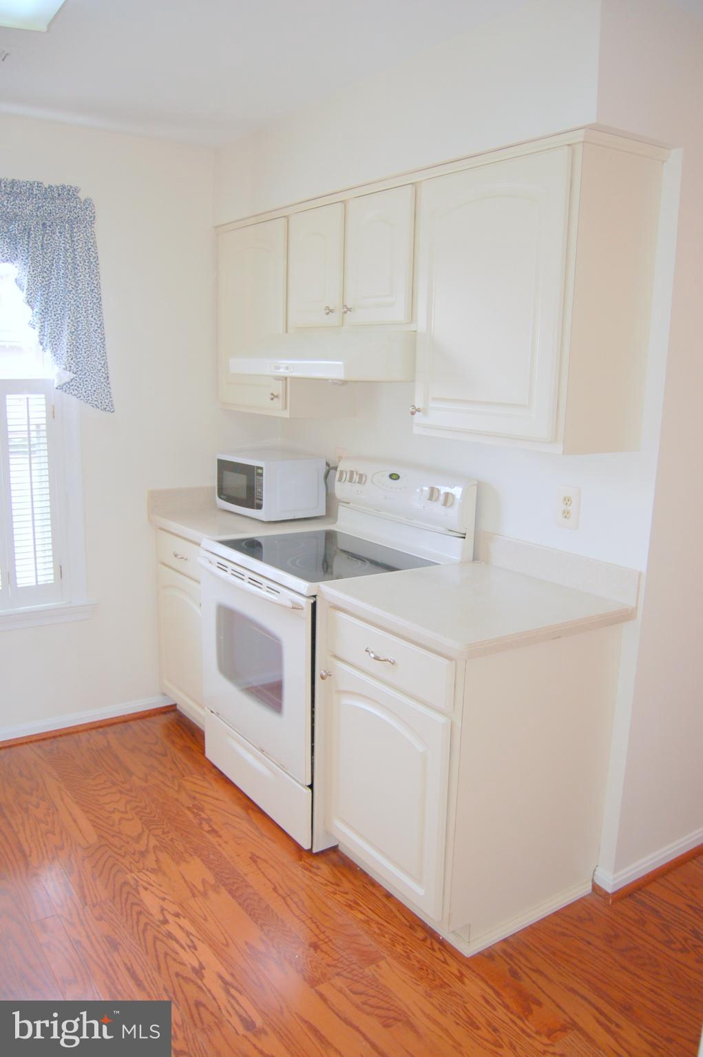 TIFFANY PLACE - Residential