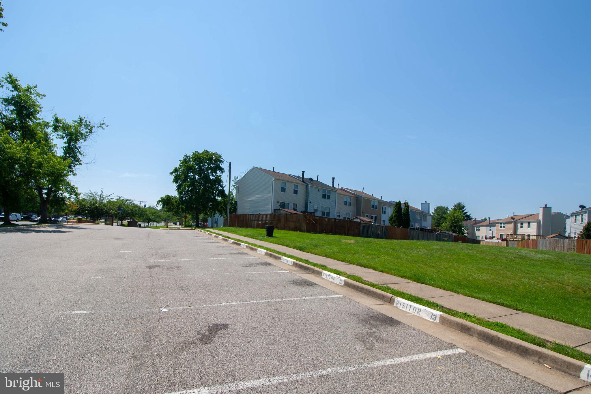 POHICK VILLAGE - Residential Lease