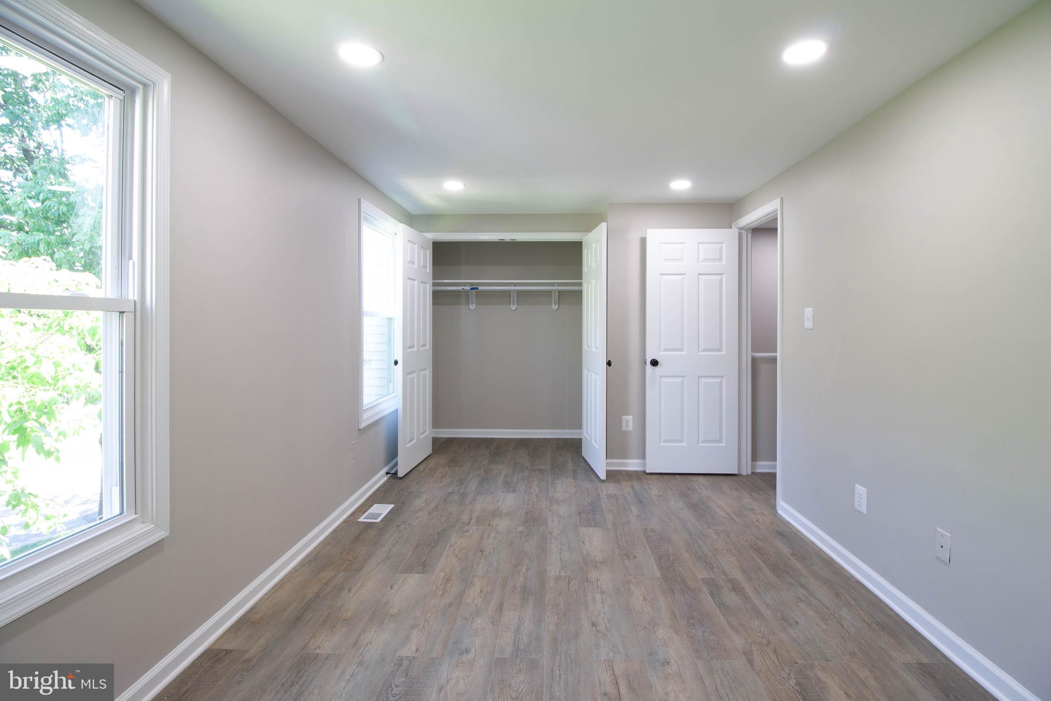 POHICK VILLAGE - Residential Lease