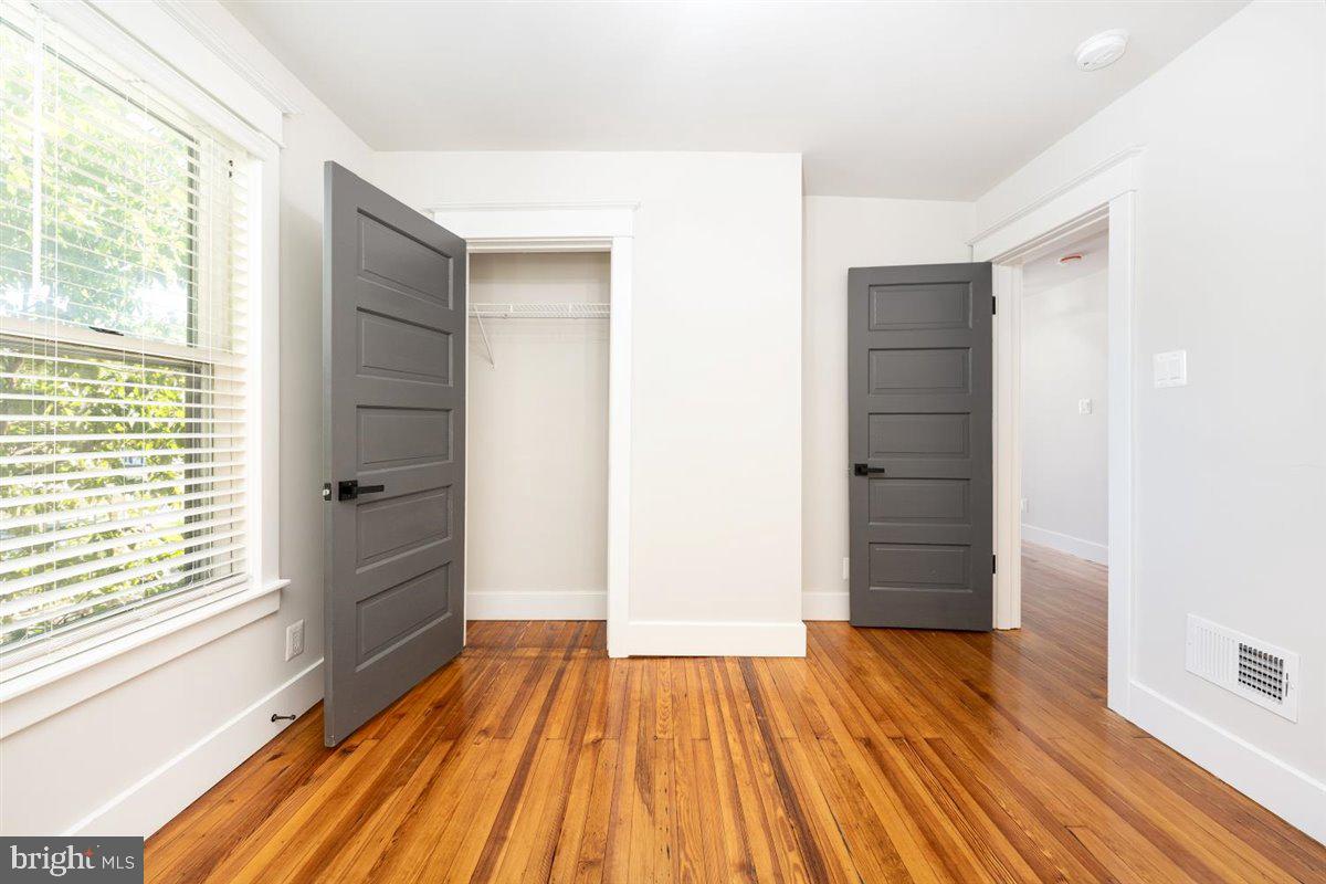 FUNKSTOWN - Residential