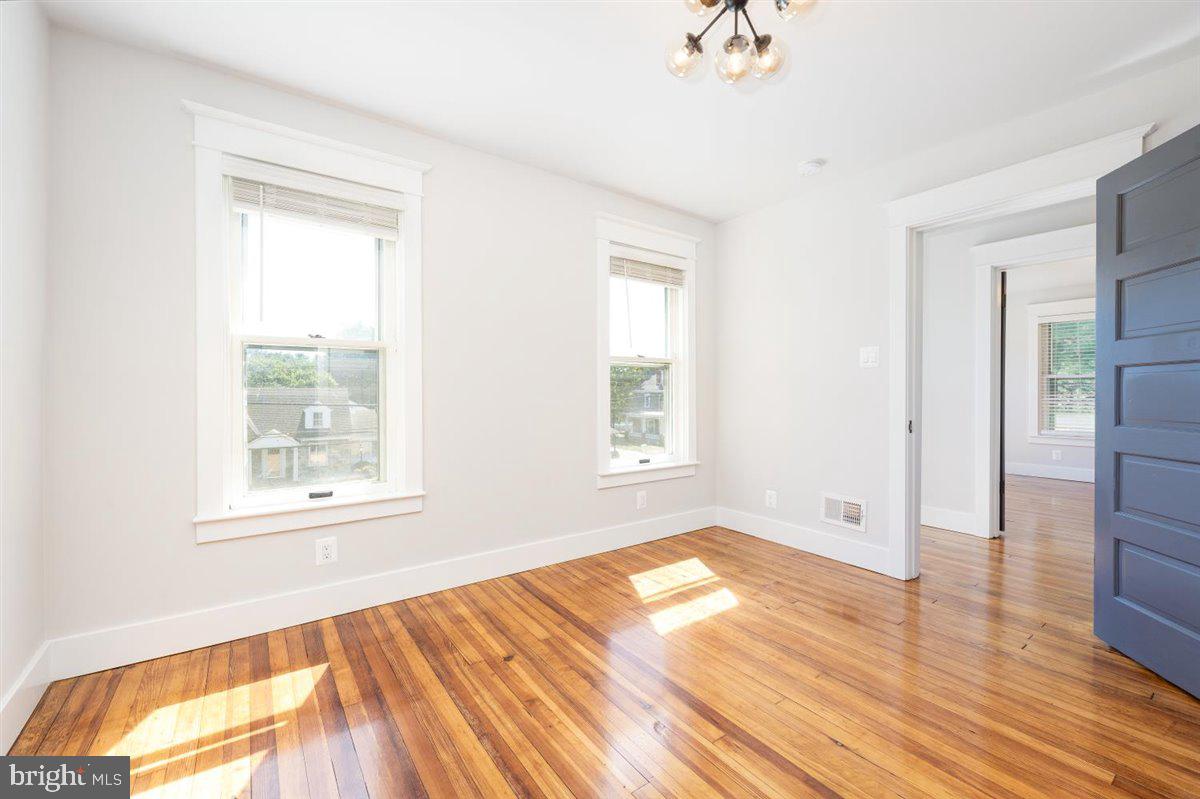 FUNKSTOWN - Residential