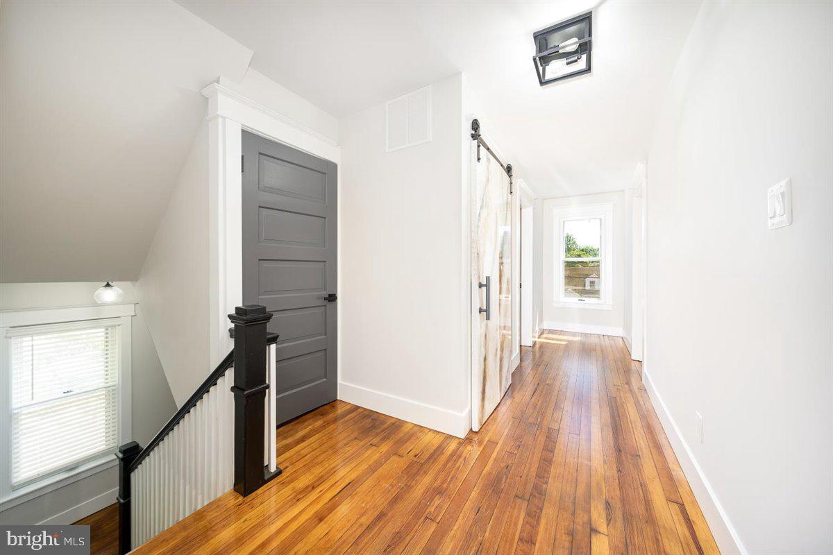 FUNKSTOWN - Residential