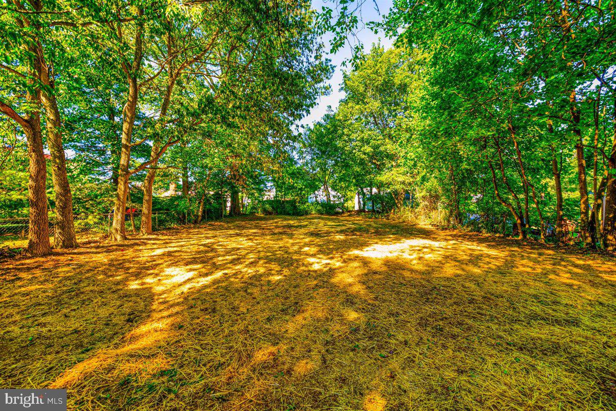 FUNKSTOWN - Residential