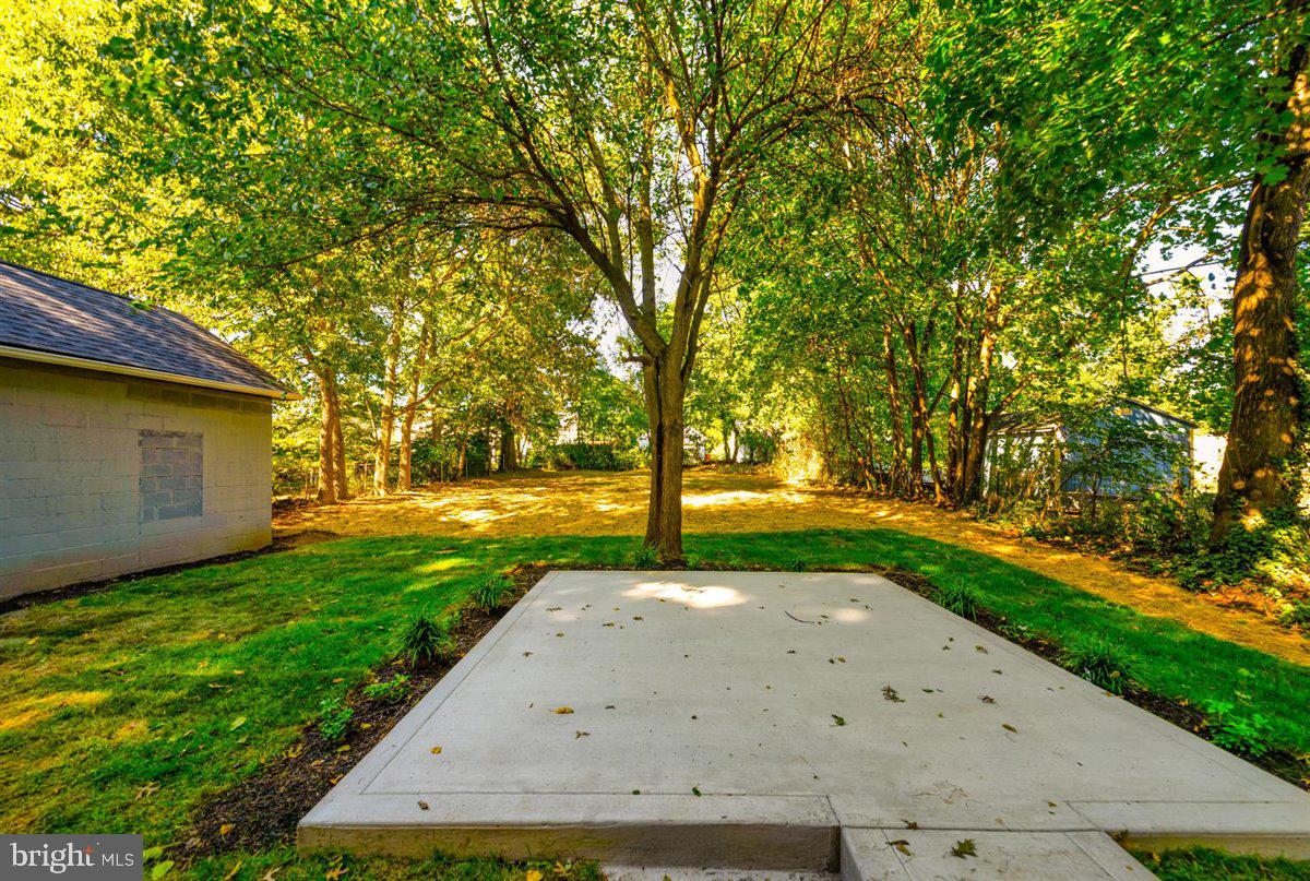 FUNKSTOWN - Residential