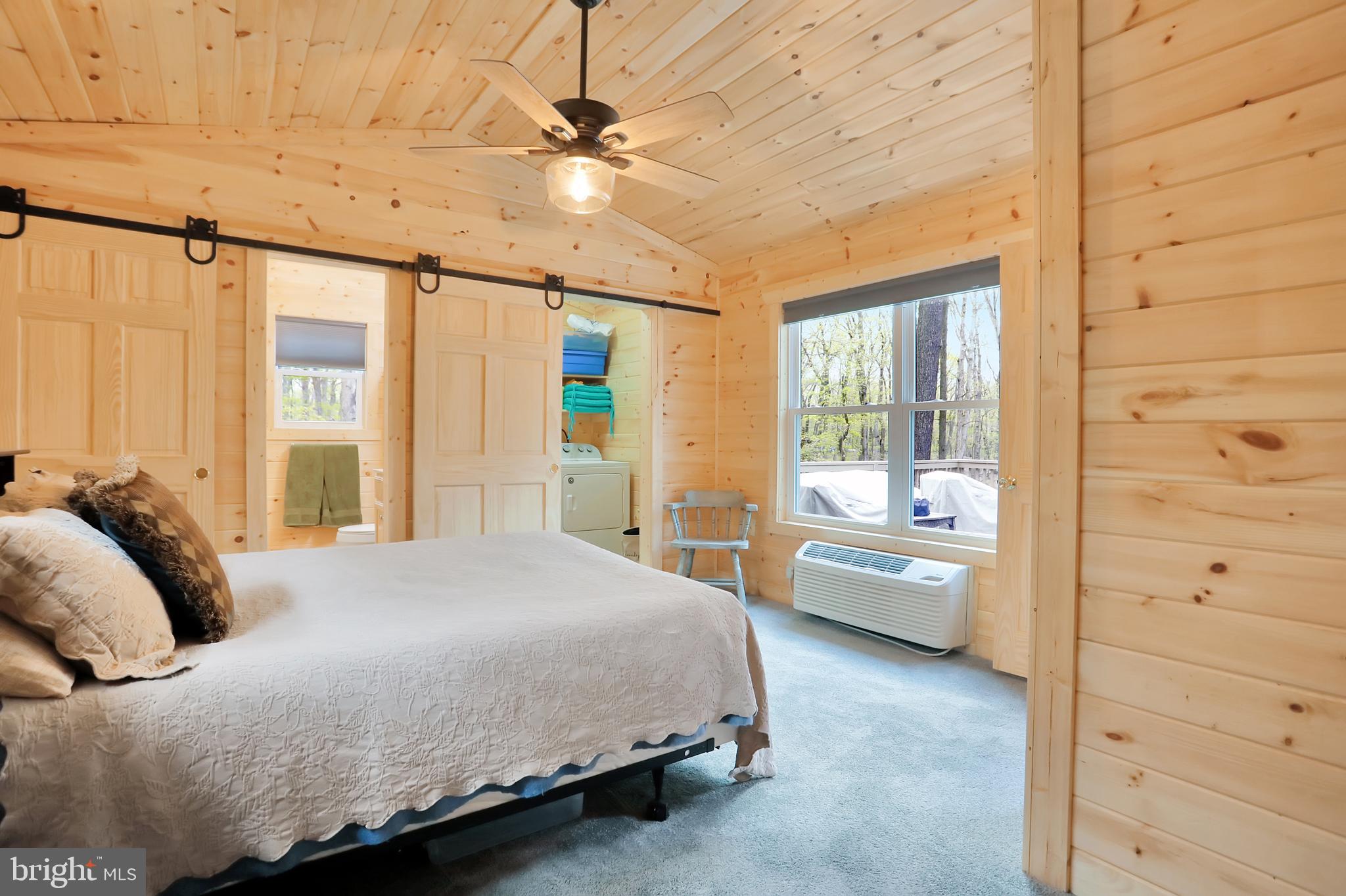 THE WOODS - Residential