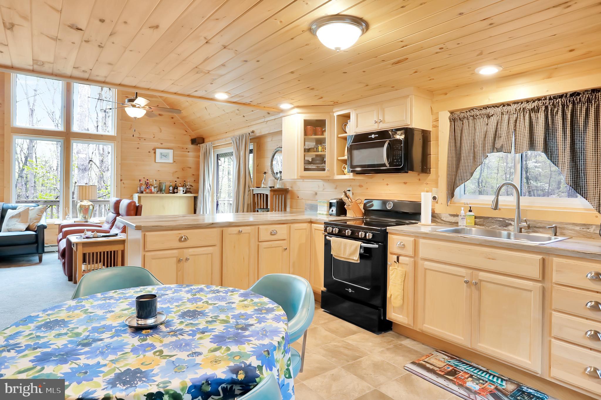 THE WOODS - Residential