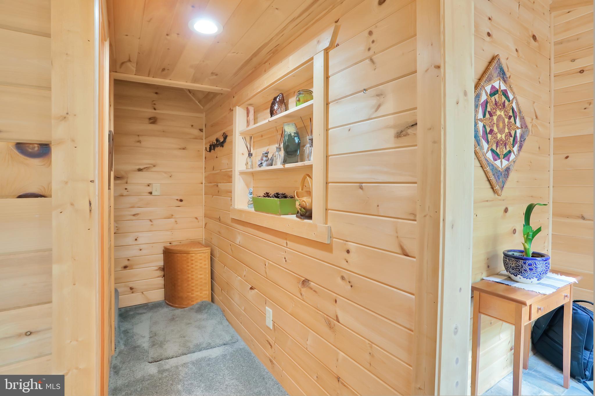 THE WOODS - Residential