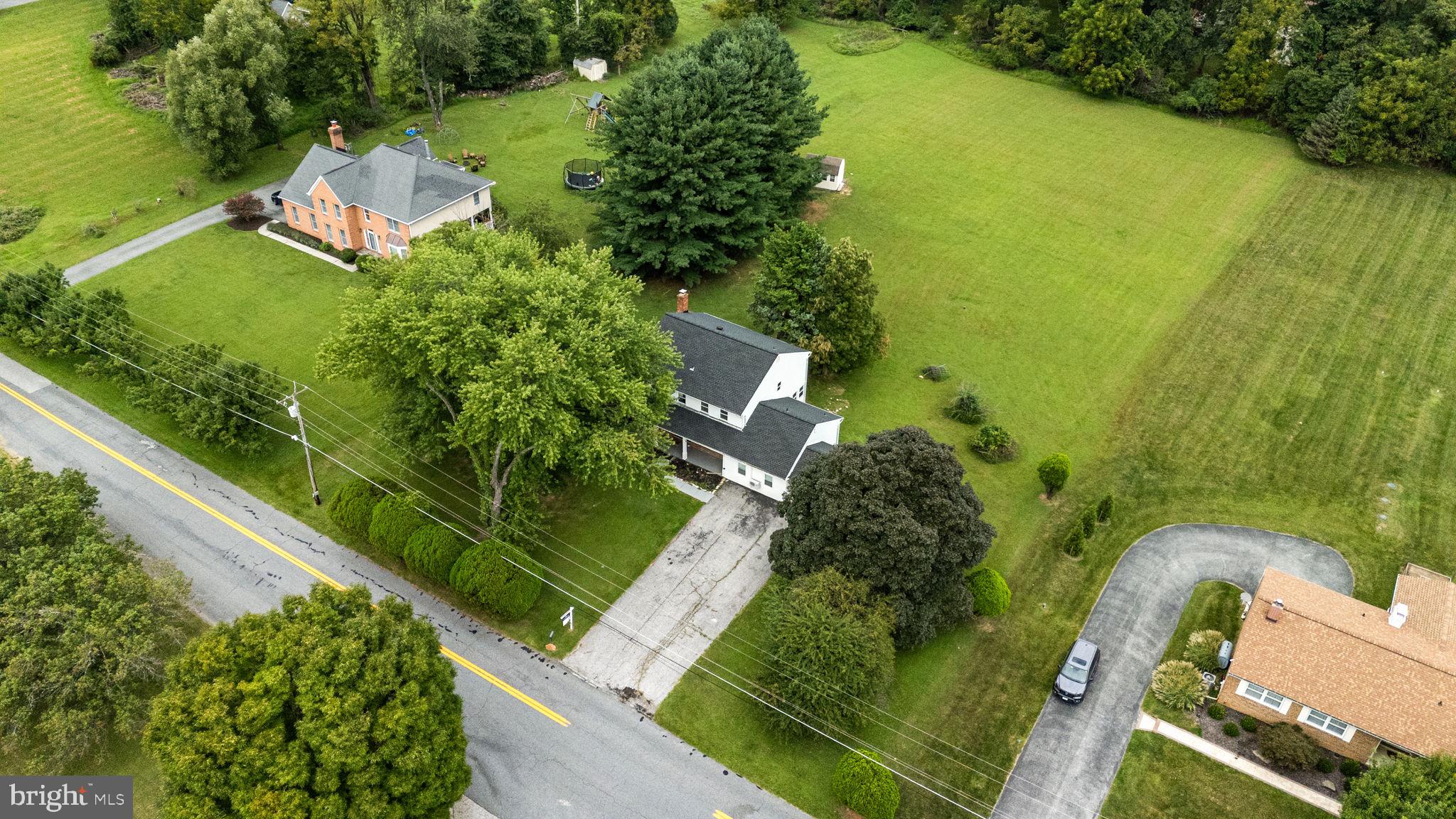 2516 BAUBLITZ ROAD